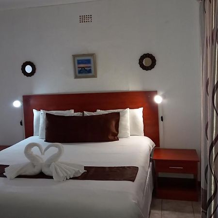 Rest Shade Bed And Breakfast Palapye Kültér fotó